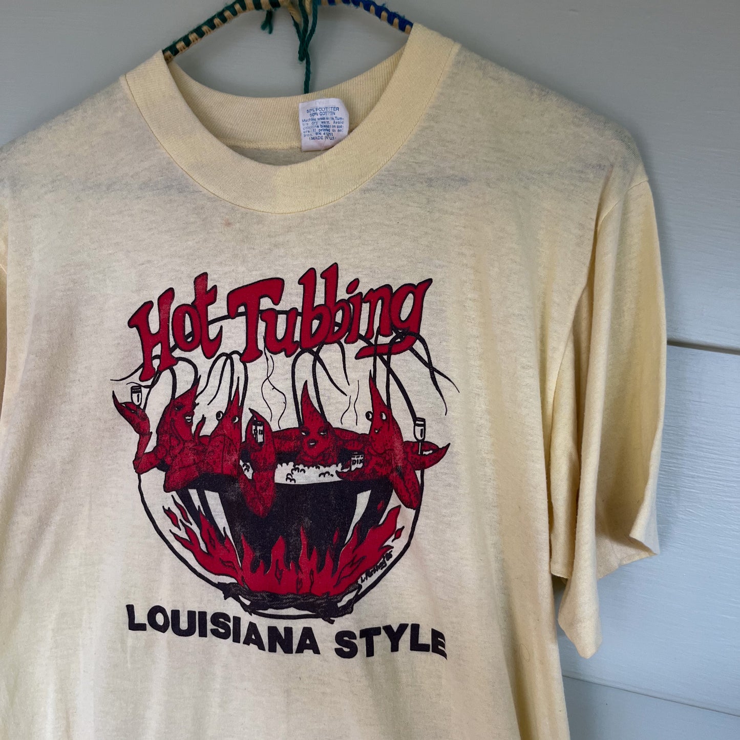 1980's Hot Tub Crawfish Tee