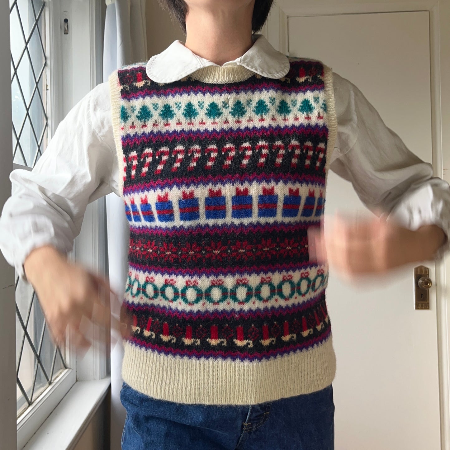 1990's Wool Holiday Knit Vest