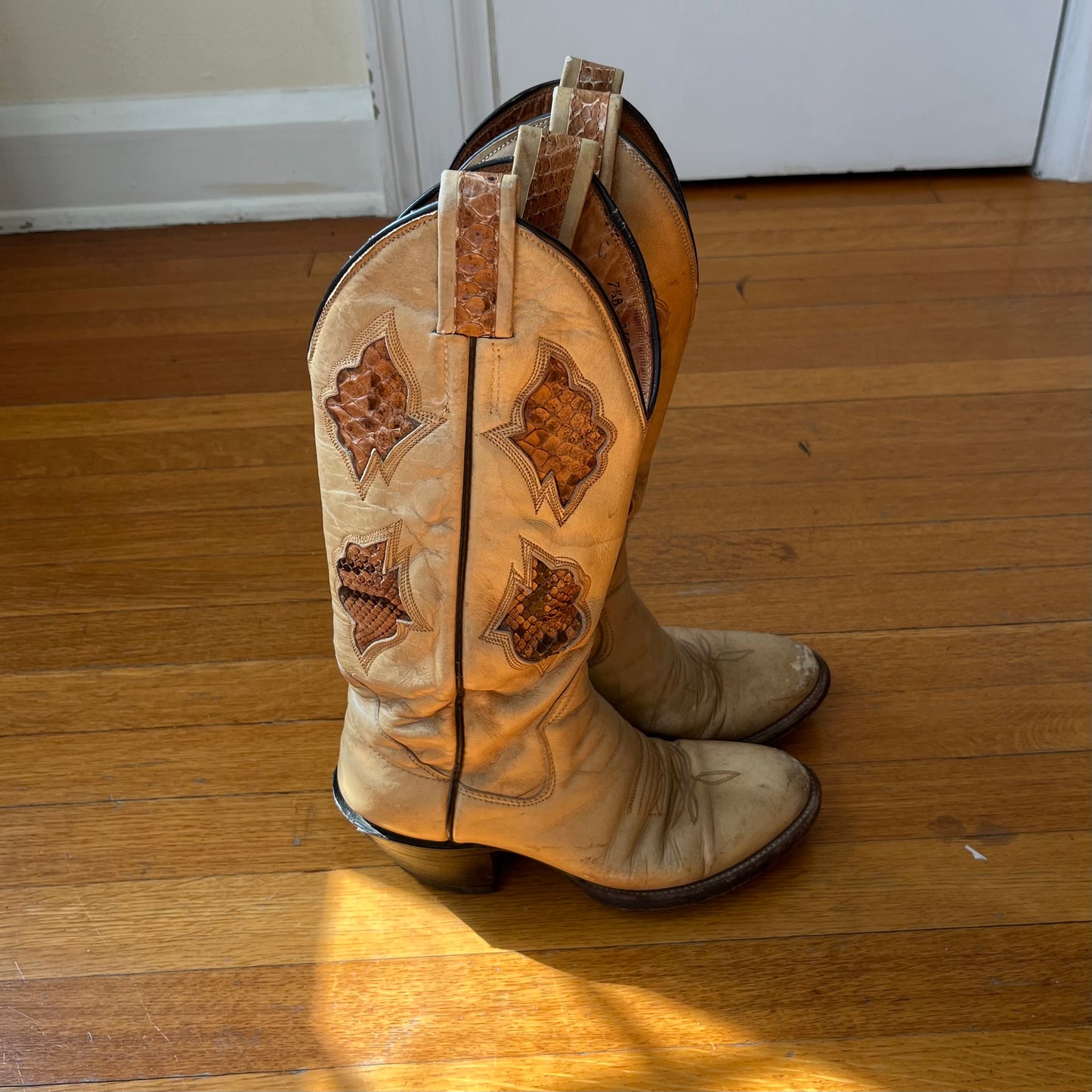 1970's Sanders Snakeskin Boots