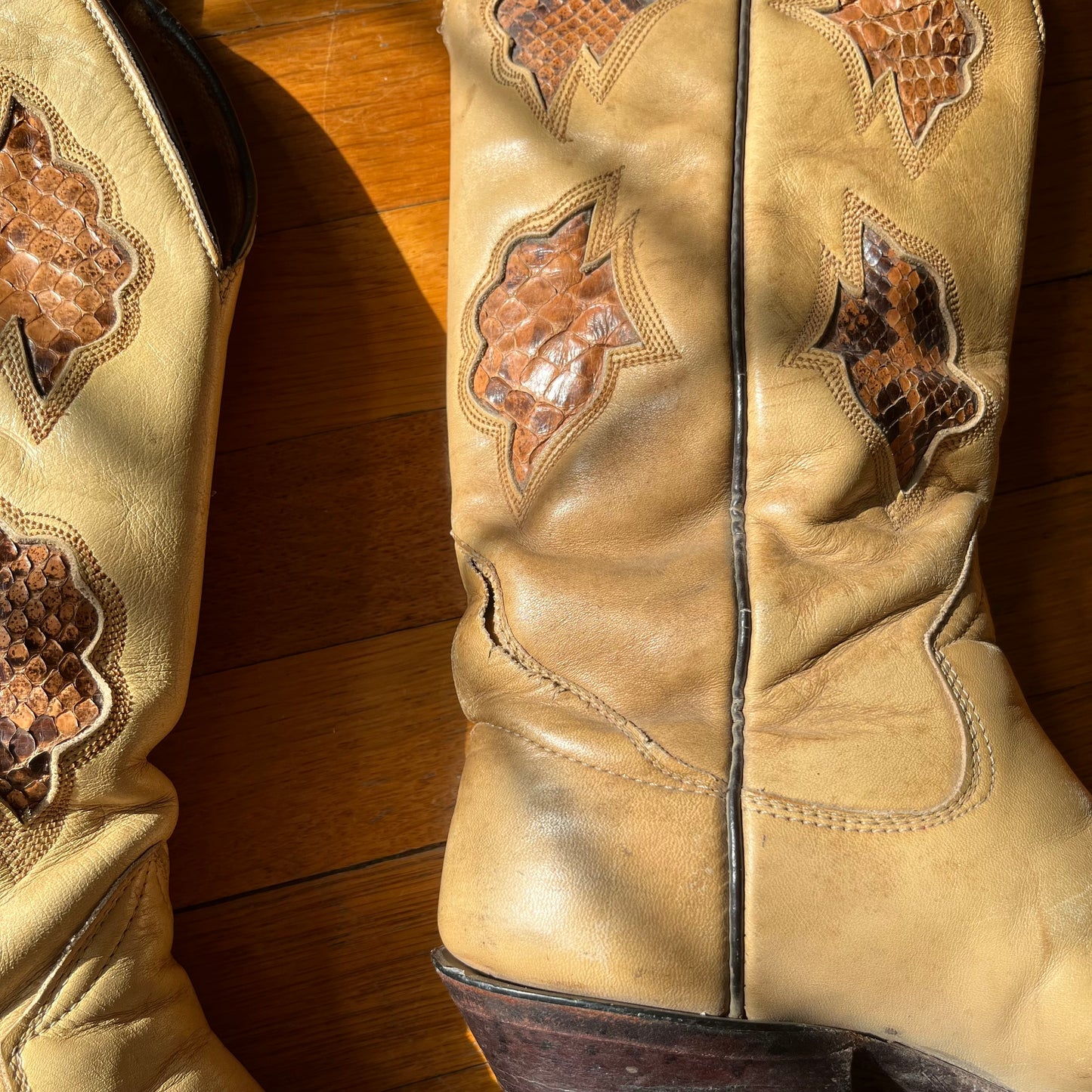 1970's Sanders Snakeskin Boots