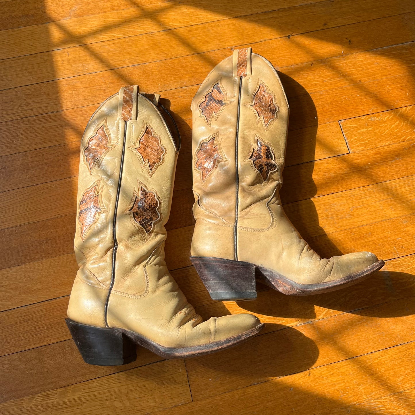 1970's Sanders Snakeskin Boots